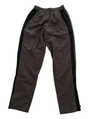 Under Armour Men’s Charcoal Sweatpants with Black Side Stripes